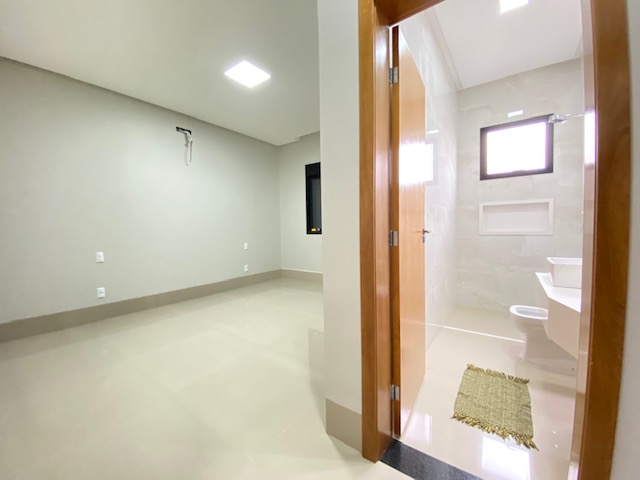 Casa de Condomínio à venda com 4 quartos, 283m² - Foto 18