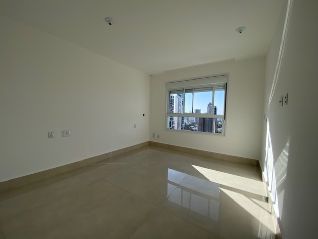 Apartamento à venda com 4 quartos, 245m² - Foto 19