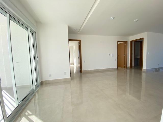 Apartamento à venda com 4 quartos, 245m² - Foto 28