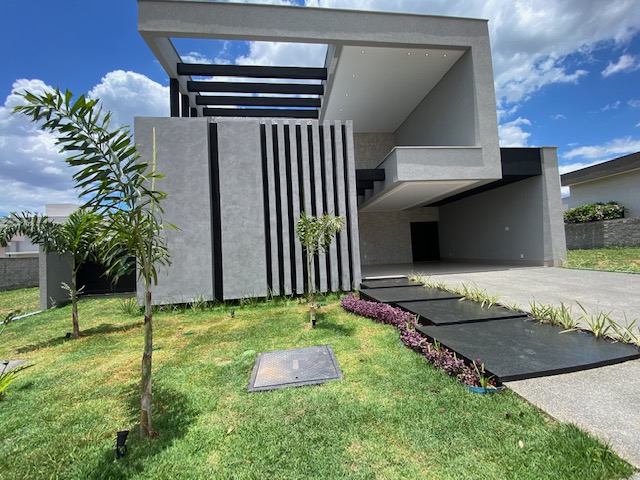 Casa de Condomínio à venda com 4 quartos, 295m² - Foto 3