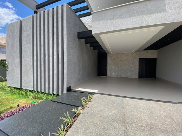 Casa de Condomínio à venda com 4 quartos, 295m² - Foto 4