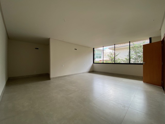 Casa de Condomínio à venda com 5 quartos, 305m² - Foto 13