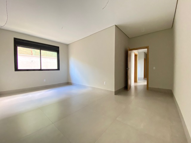 Casa de Condomínio à venda com 4 quartos, 241m² - Foto 16