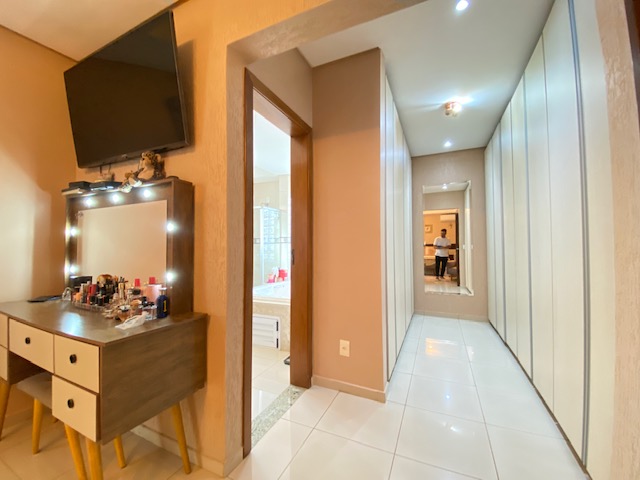 Casa de Condomínio à venda com 5 quartos, 337m² - Foto 12