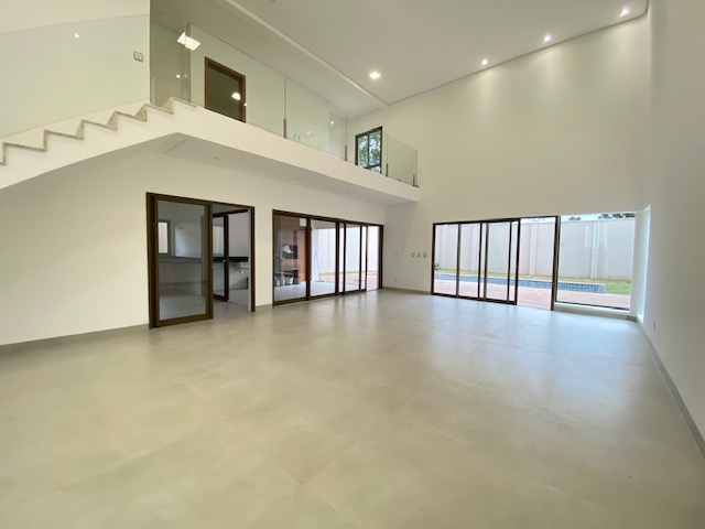 Casa de Condomínio à venda com 4 quartos, 351m² - Foto 5