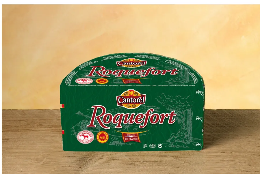  Roquefort Cantorel +/- 1,3kg - blue cheese made from sheep's milk.