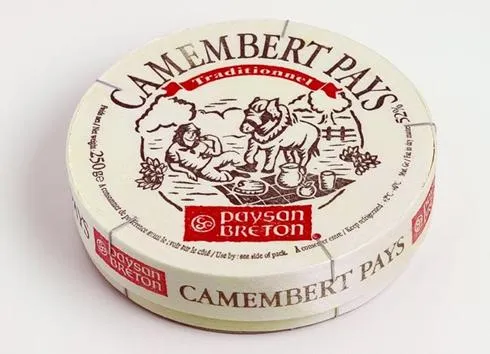 Paysan Breton Camembert puukarbis 250 g