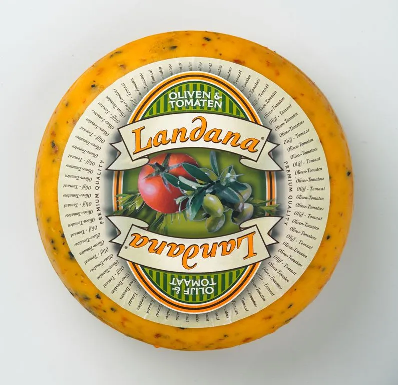  Landana cheese with olives and tomatoes +/- 4.3kg - Holland