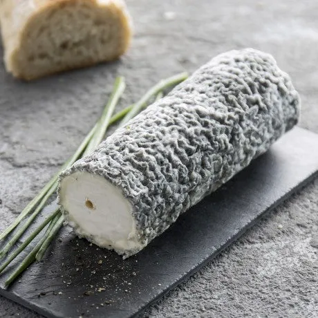 Saint Maure de touraine AOP kitsepiimajuust 250 g