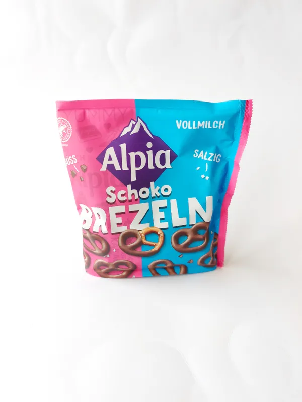 Salted Pretzels with Alpia Milk Chocolate – 140 g