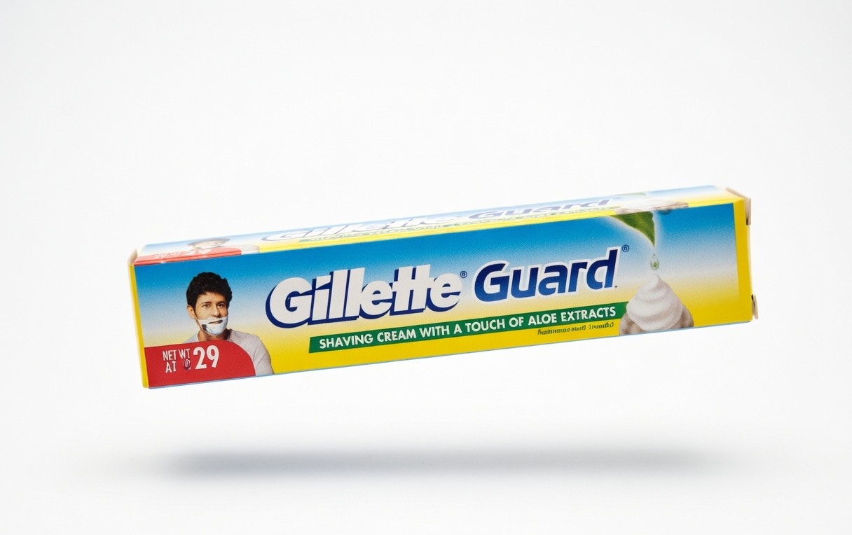 GILLETE GUARD