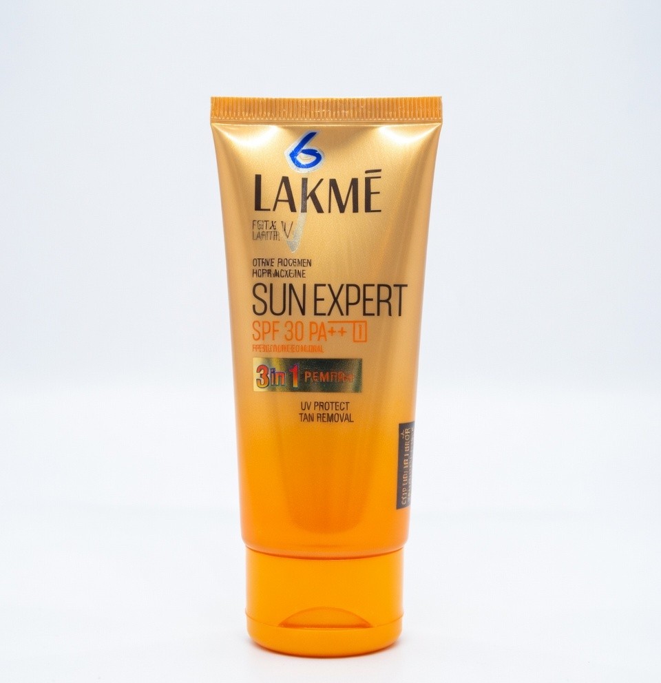 LAKME SUN EXPERT SPF 30