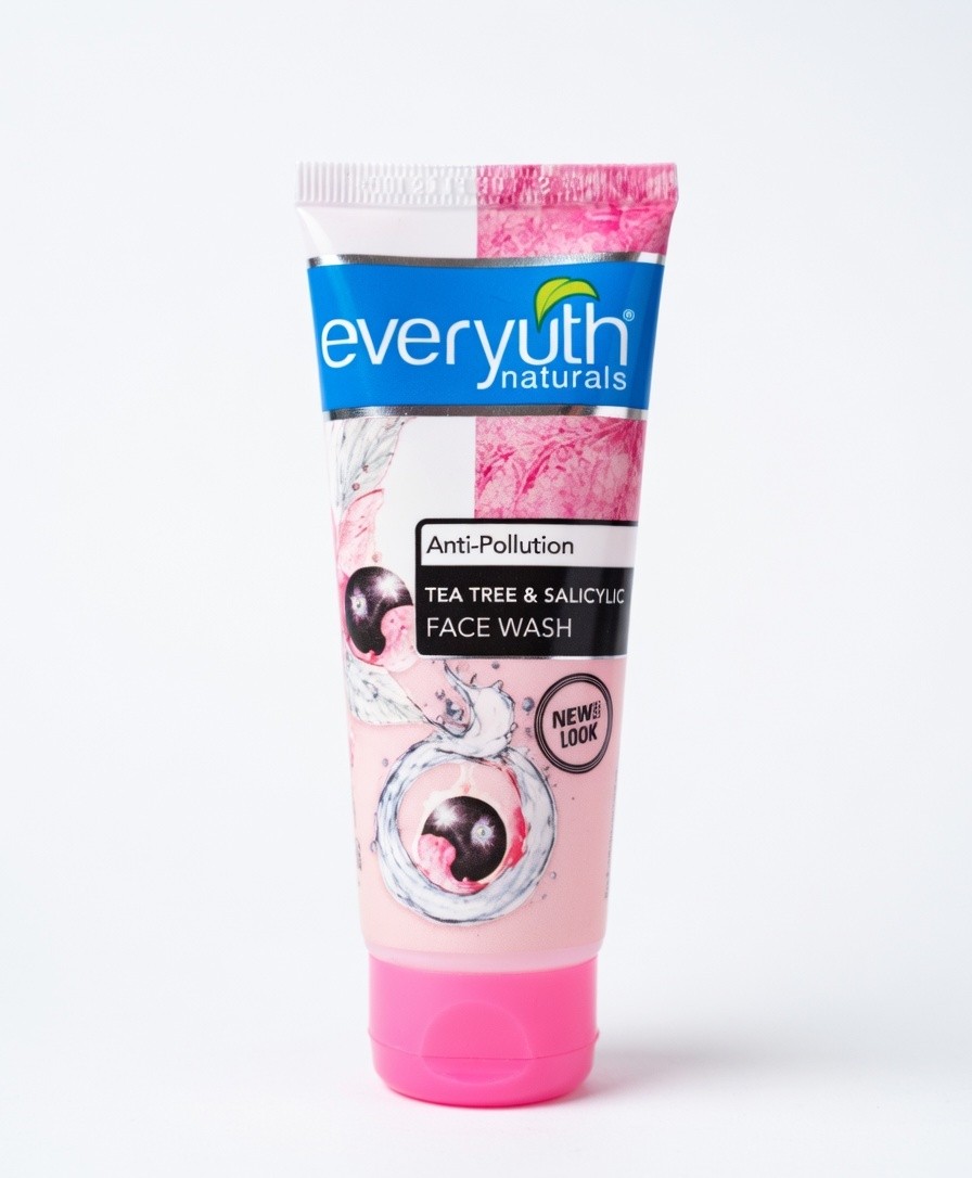 EVERYUTH ANTI POLLUTION FACE WASH 50G
