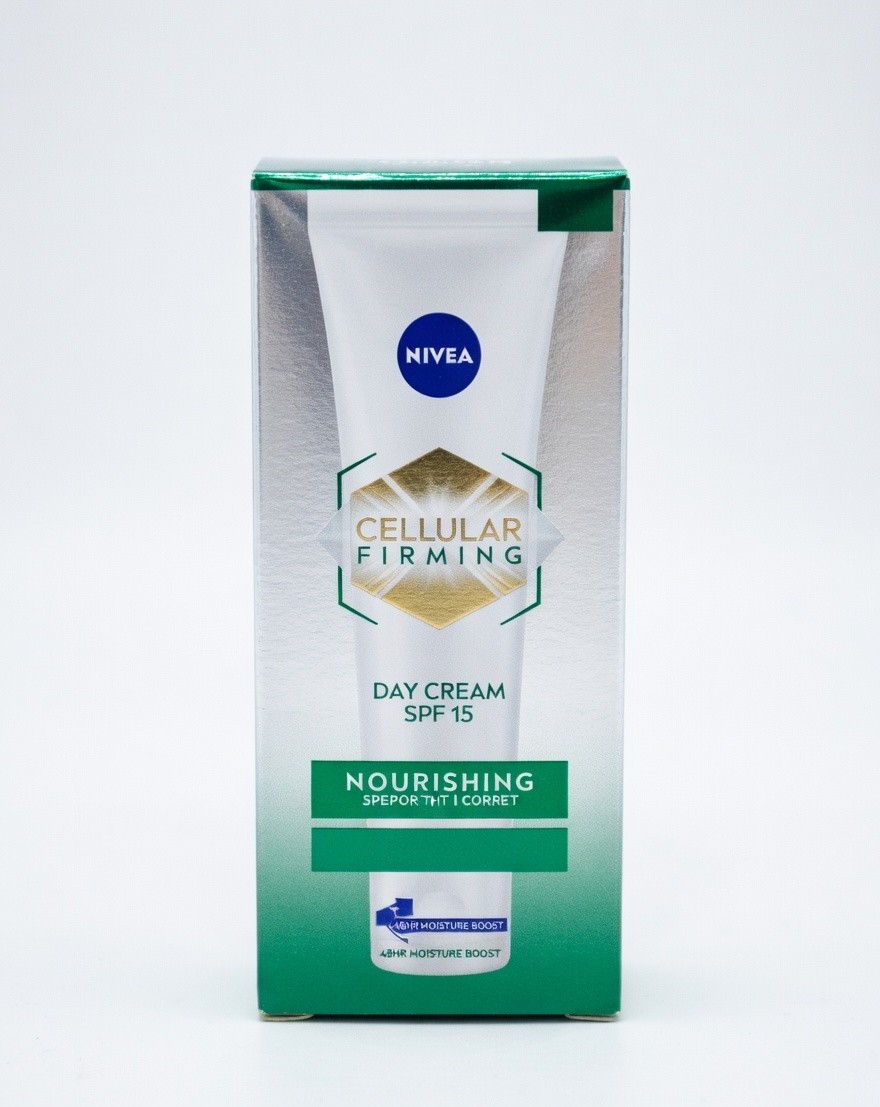 NIVEA EVENGLOW  OIL CONTROL SERUM