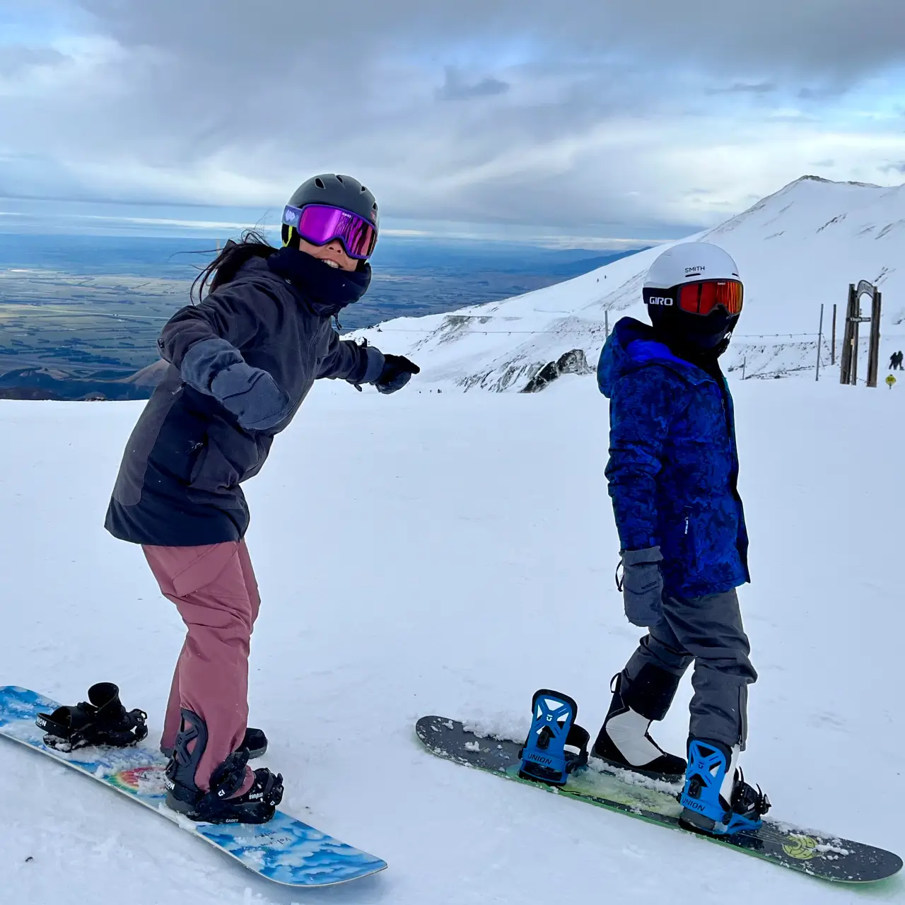 Mt Hutt Ski Area - These two almost had to make their own way down th…