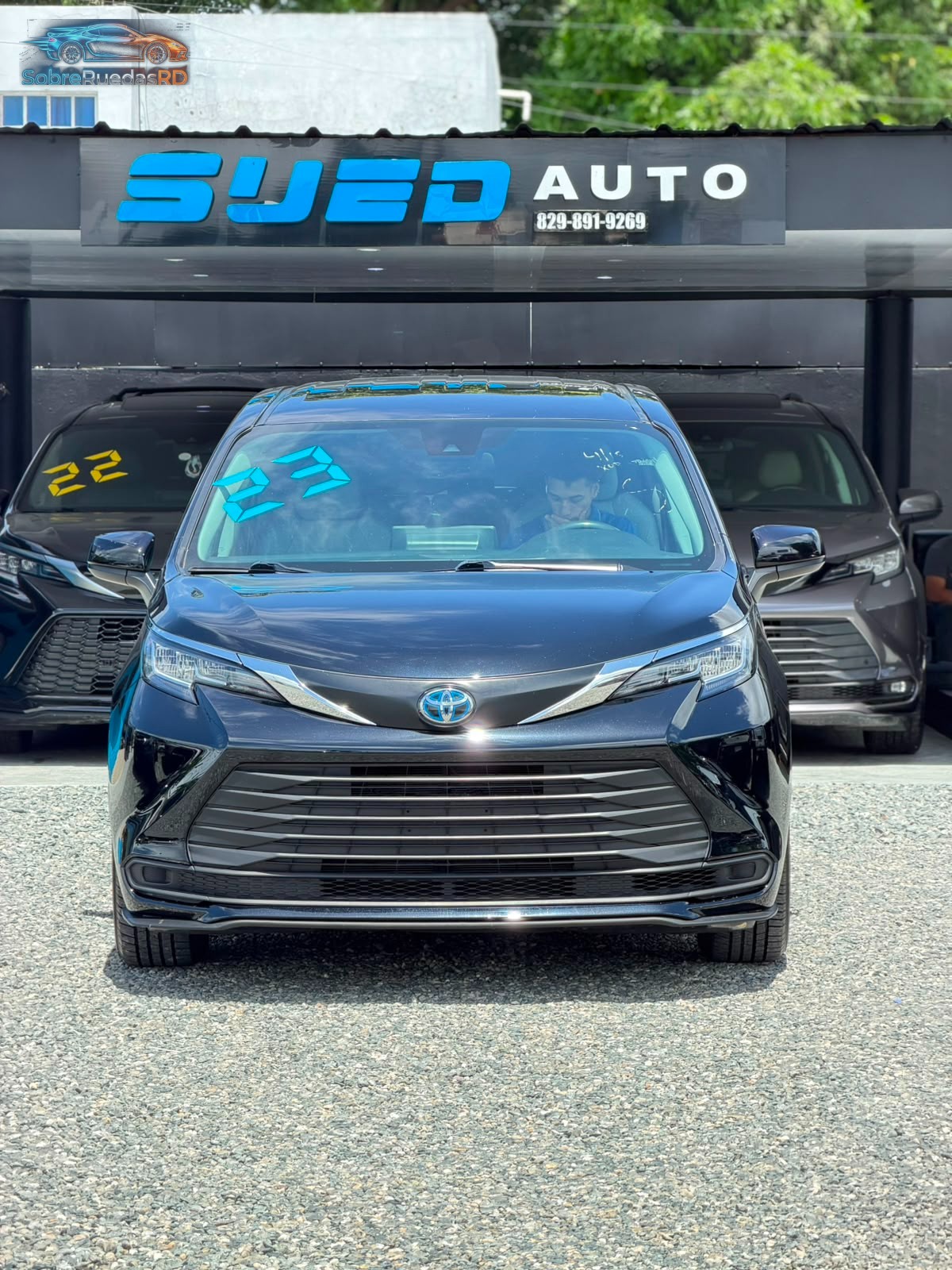 Toyota Sienna 2023