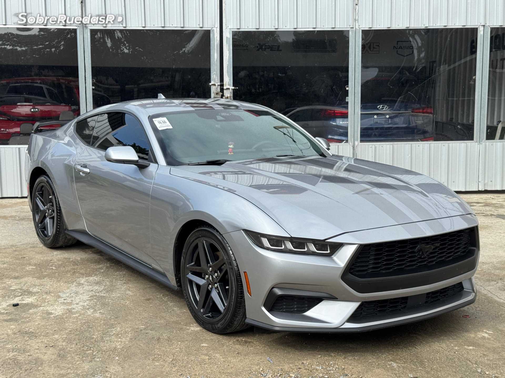 Ford Mustang 2024