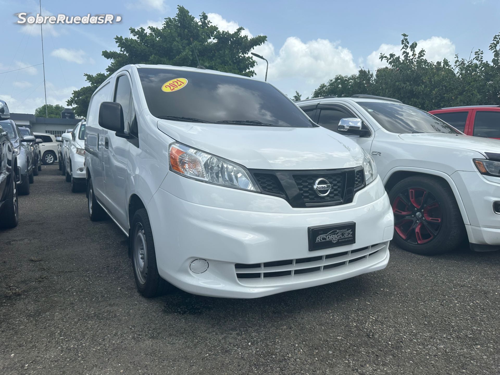 Nissan Z NV 200