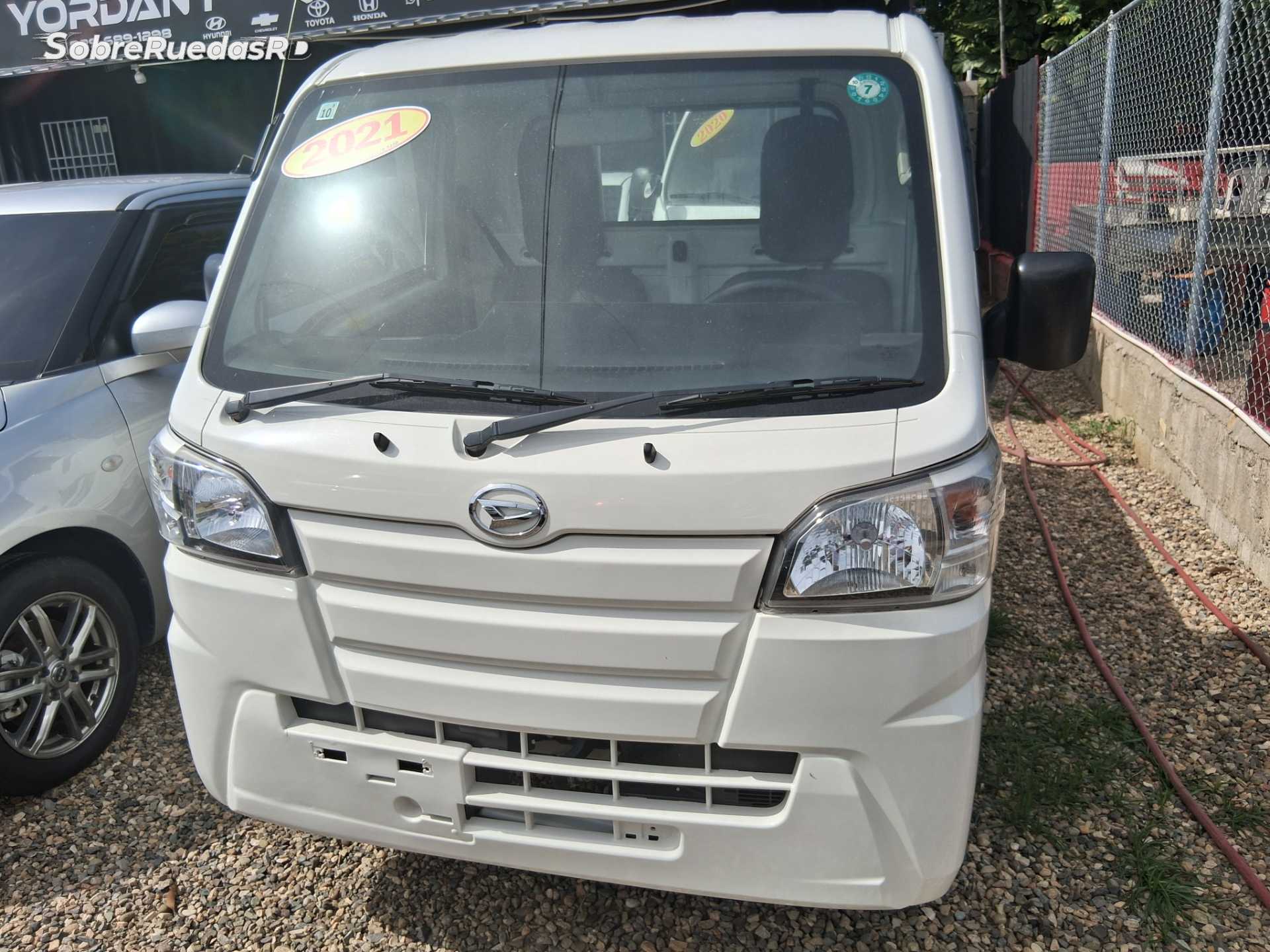 Daihatsu Hijet 2021