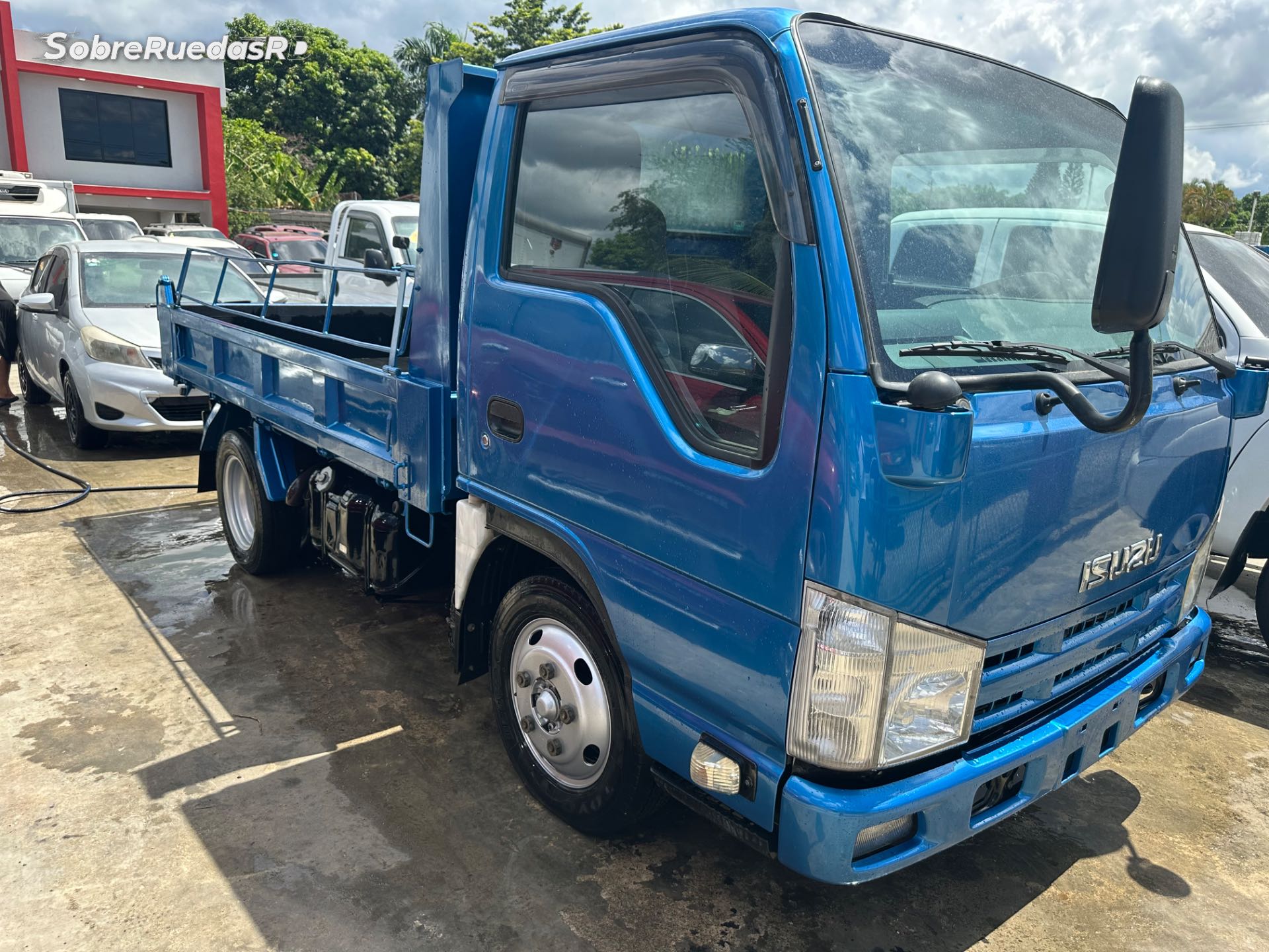 Isuzu NPR Izusu 2026
