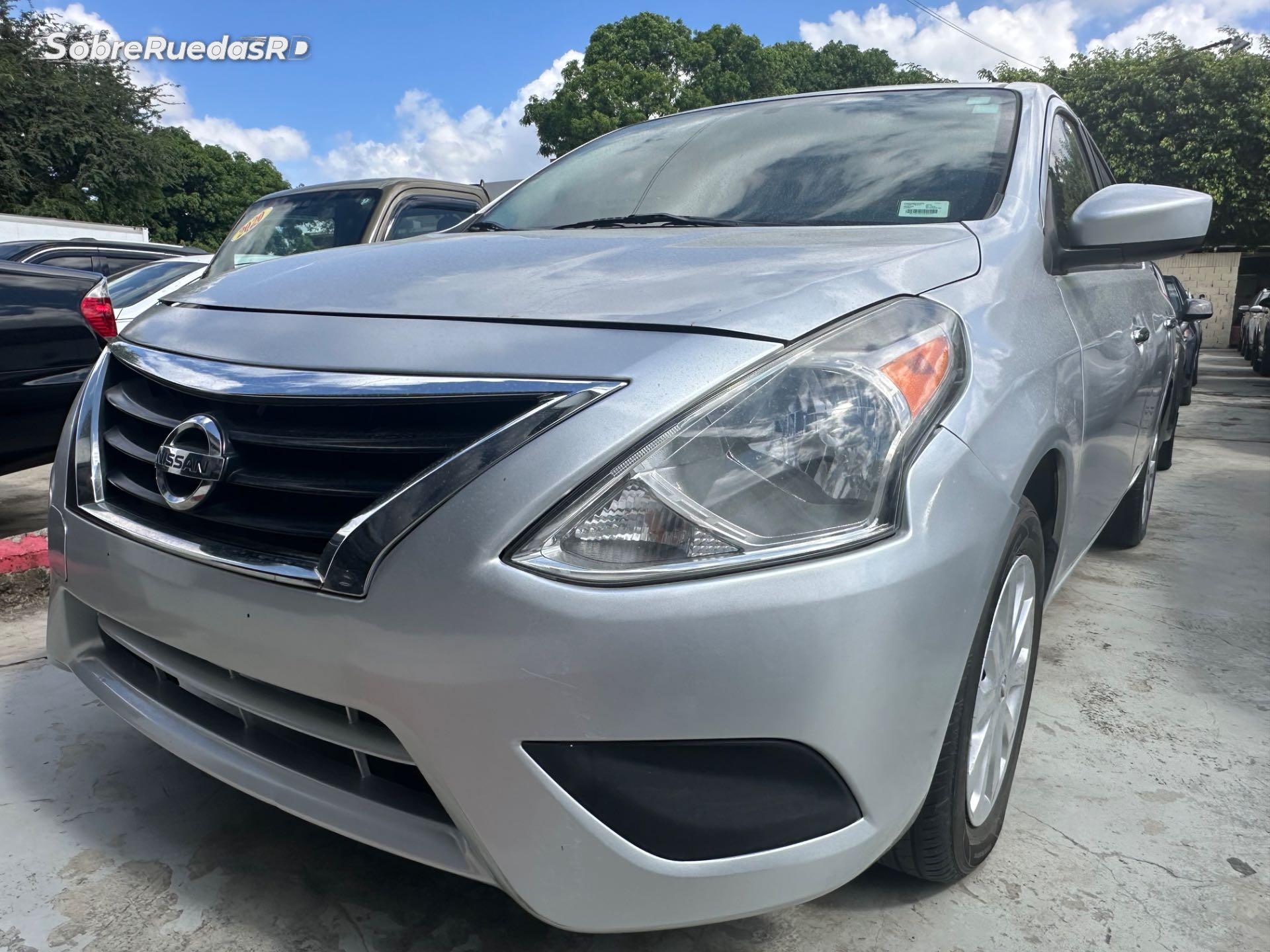 Nissan Versa 2019