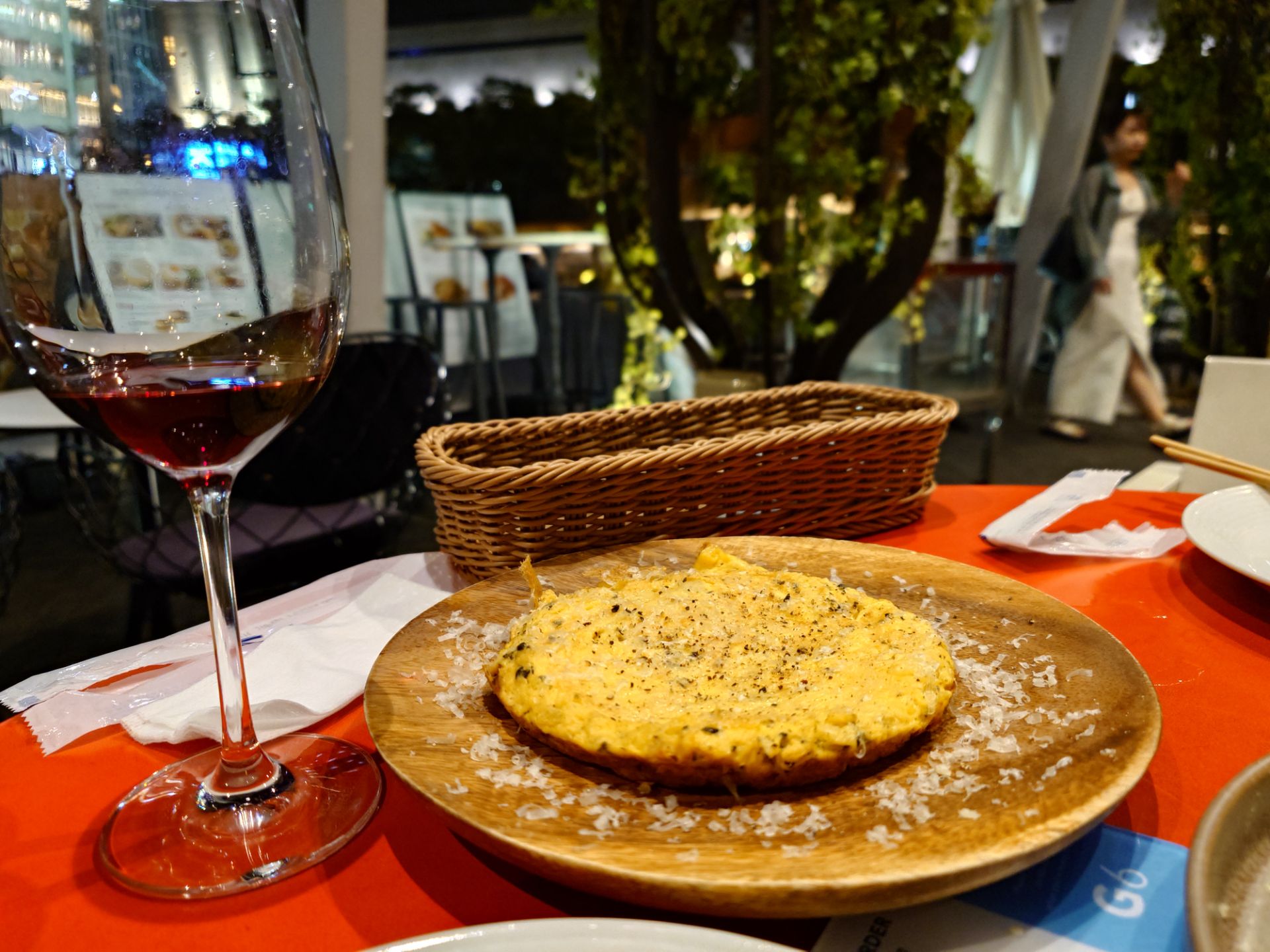 名古屋から音楽関係の友人が来てくれましたの写真