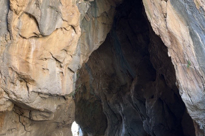 Mağara Gezisi