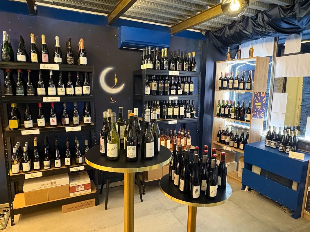 Les Vins de la Lune