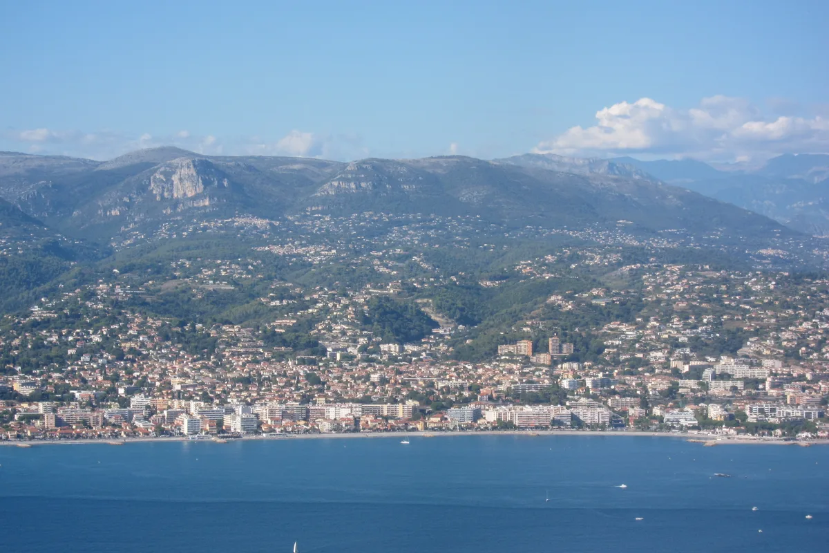 Cros-de-Cagnes — fishing village & seafront