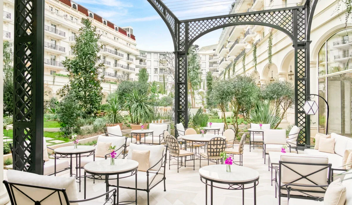 Bar 58 — Carlton Cannes