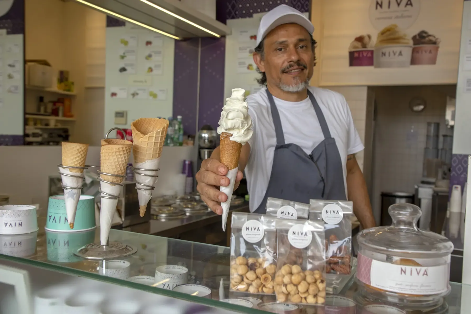 Nivà Gelateria Italiana