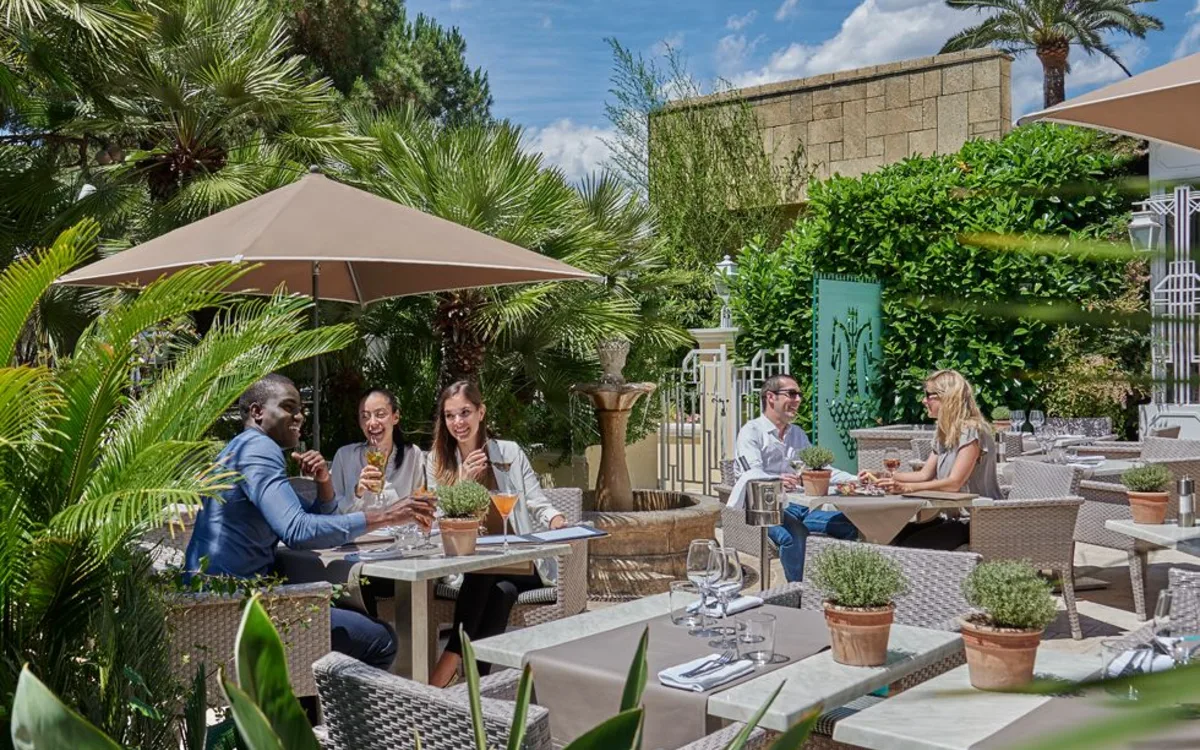 Le Bistrot Terrasse (Hôtel Juana)