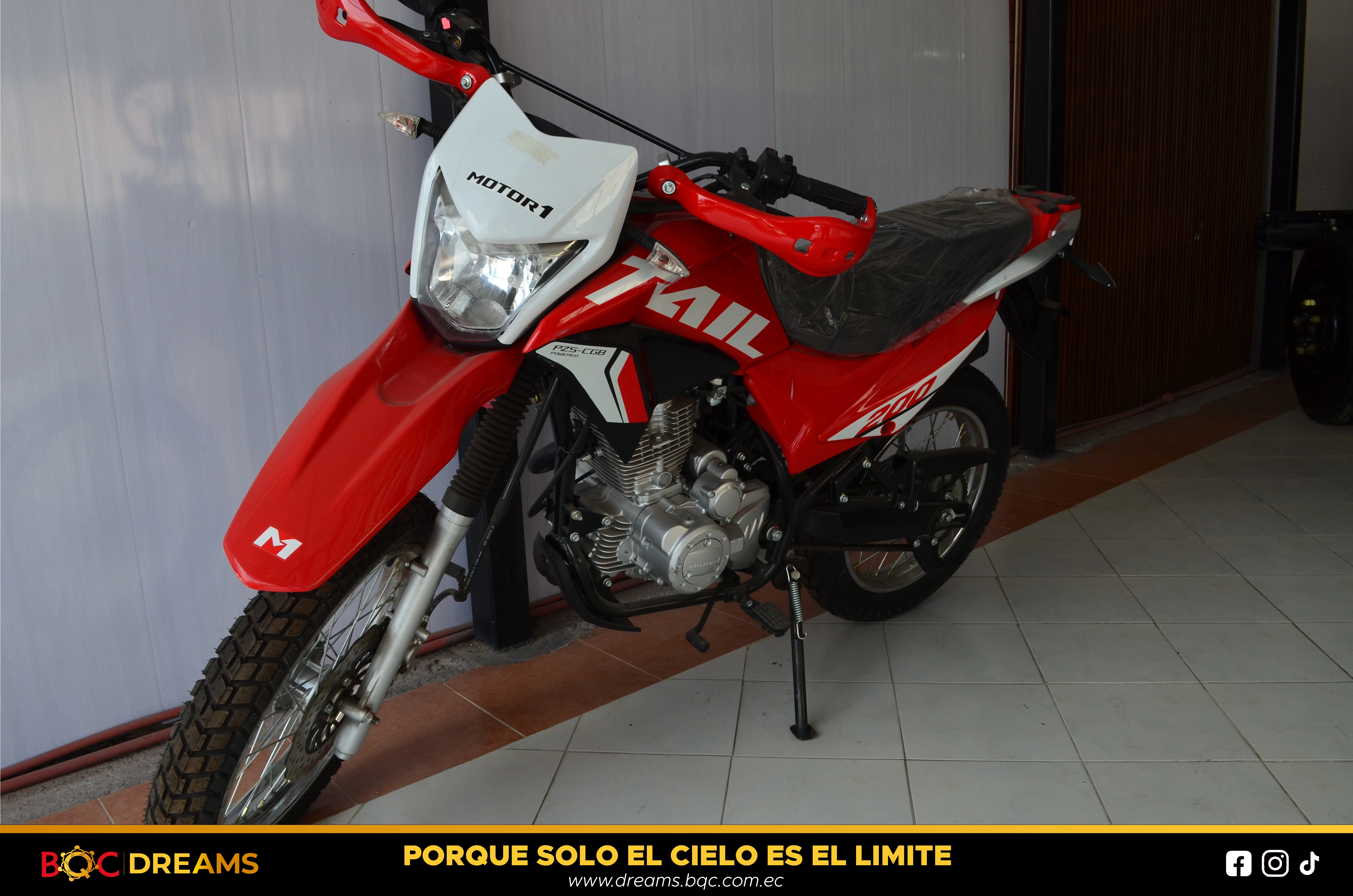 M1 TRAIL 200 CC
