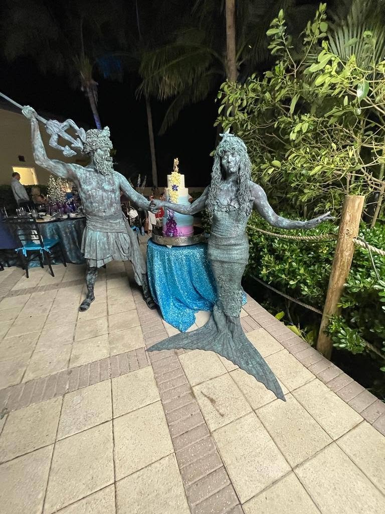 Living Statue