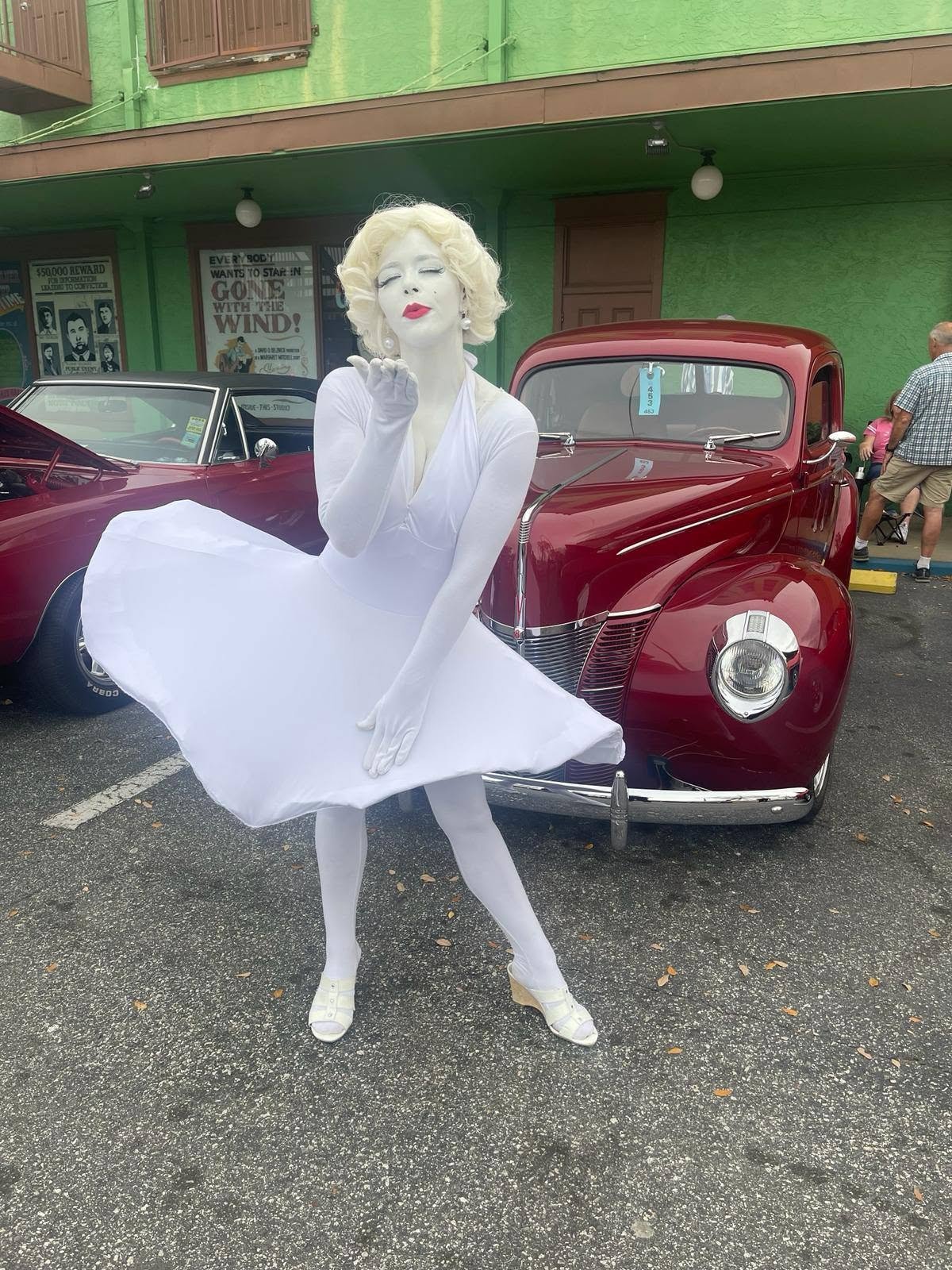 Living Statue