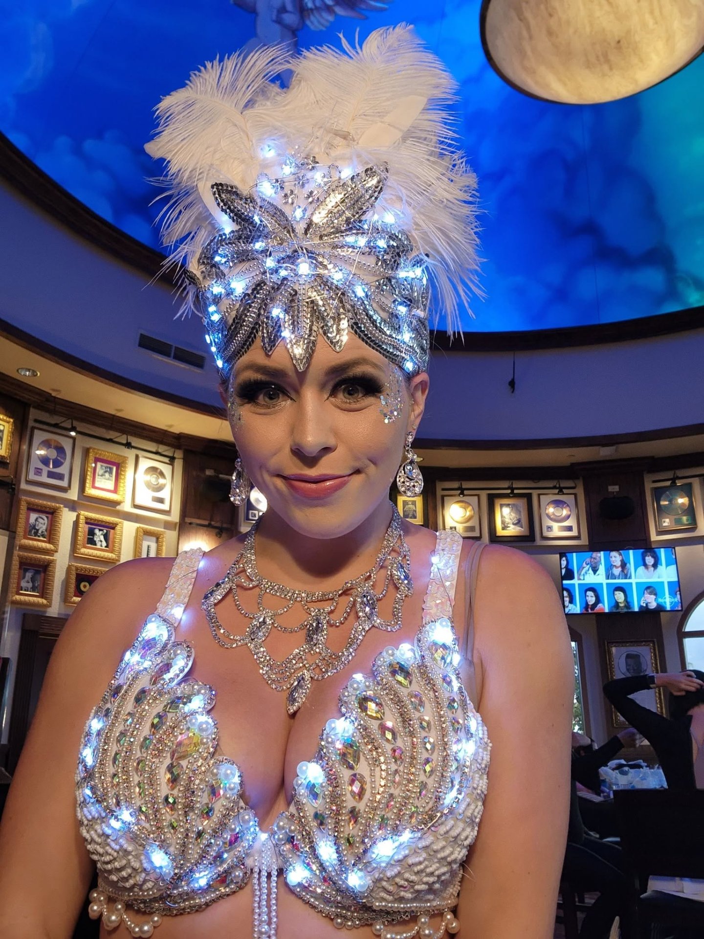 Showgirl