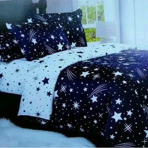 Duvets,blankets and pillows