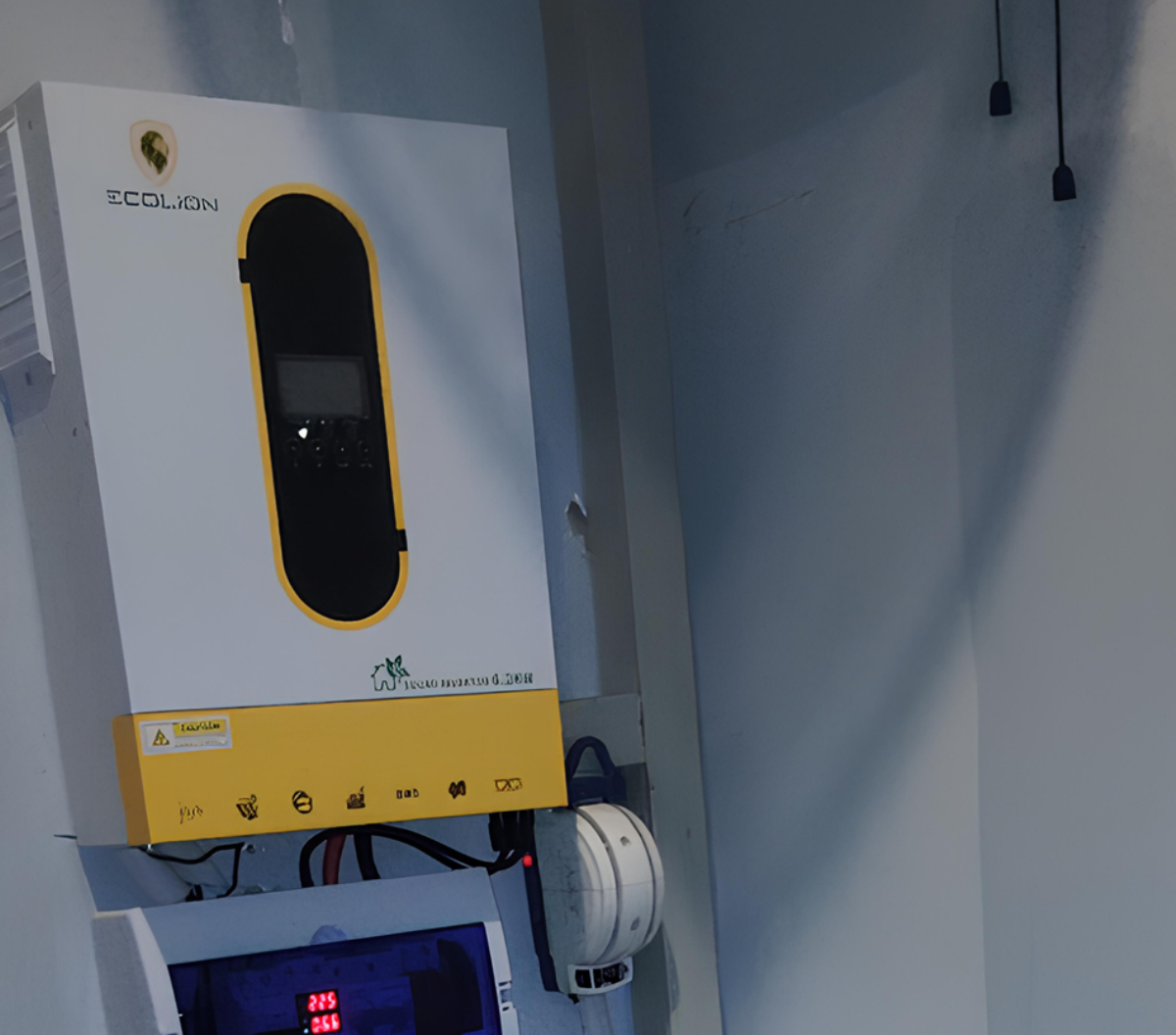Can I Use Solar Panels & Inverter Without a Battery? Complete Guide to Battery-Free Solar Systems