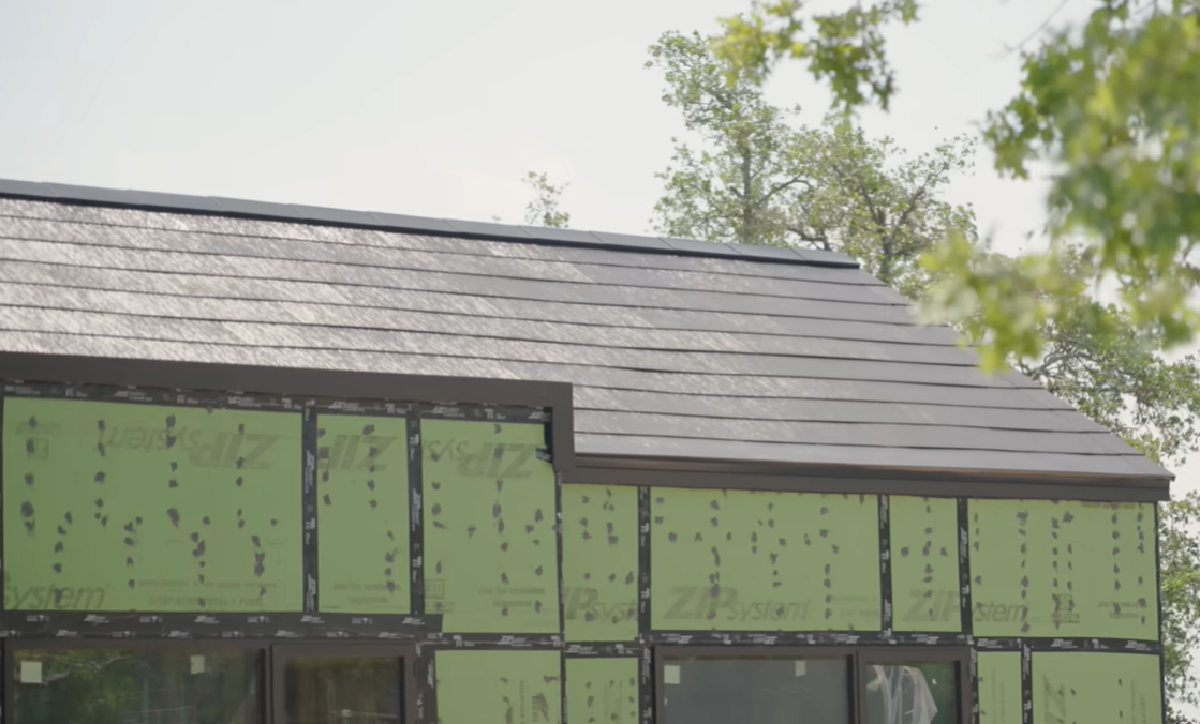 Tesla Solar Panels & Roof Tiles vs Qcells, Maxeon, REC, Jinko & Other Tier 1 Giants: Which Is Better?