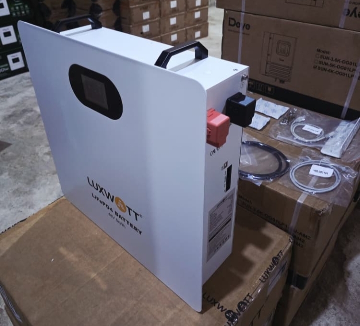 LuxWatt 5kWh 48V Lithium battery (ES-BOX42(X)) - 105AH