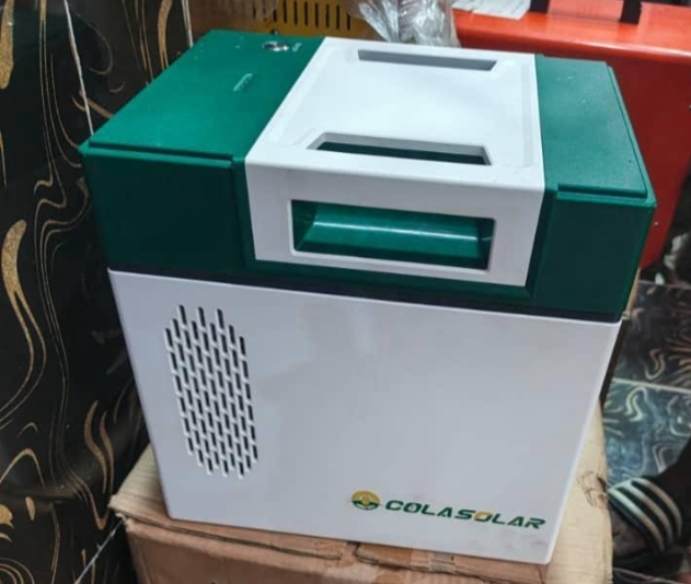 Cola Solar 2000 (1kVA / 2kWh) All-in-One Solar Generator & Power Station