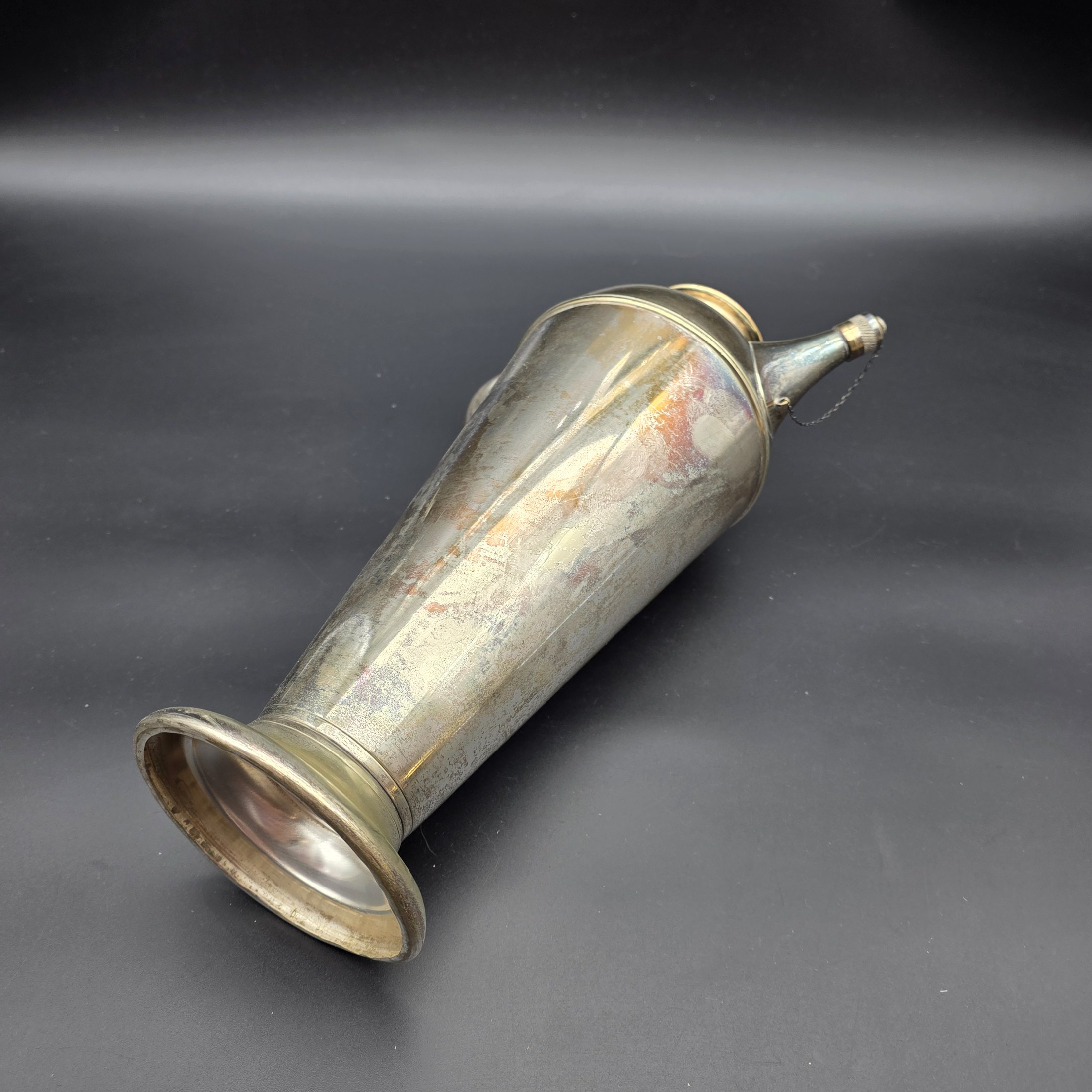 A vintage Renown EPNS A1 (Electro-Plated Nickel Silver) cocktail shaker or jug with a spouted design, handle, and a removable lid, dating from the mid-20th century. - View 6