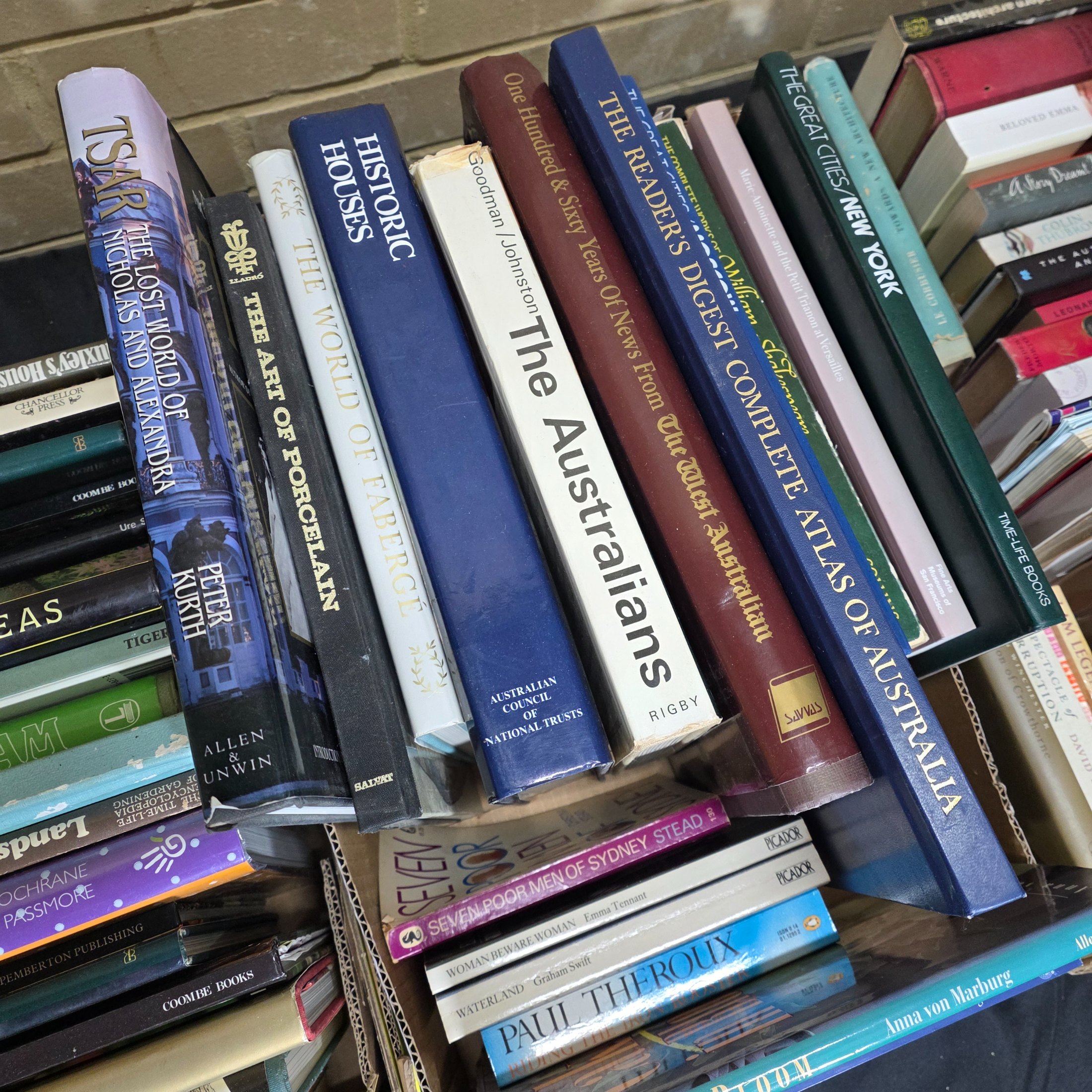 Large Lot of Assorted Hardcover and Paperback Books (5 boxes) — Lot 159, photograph 4