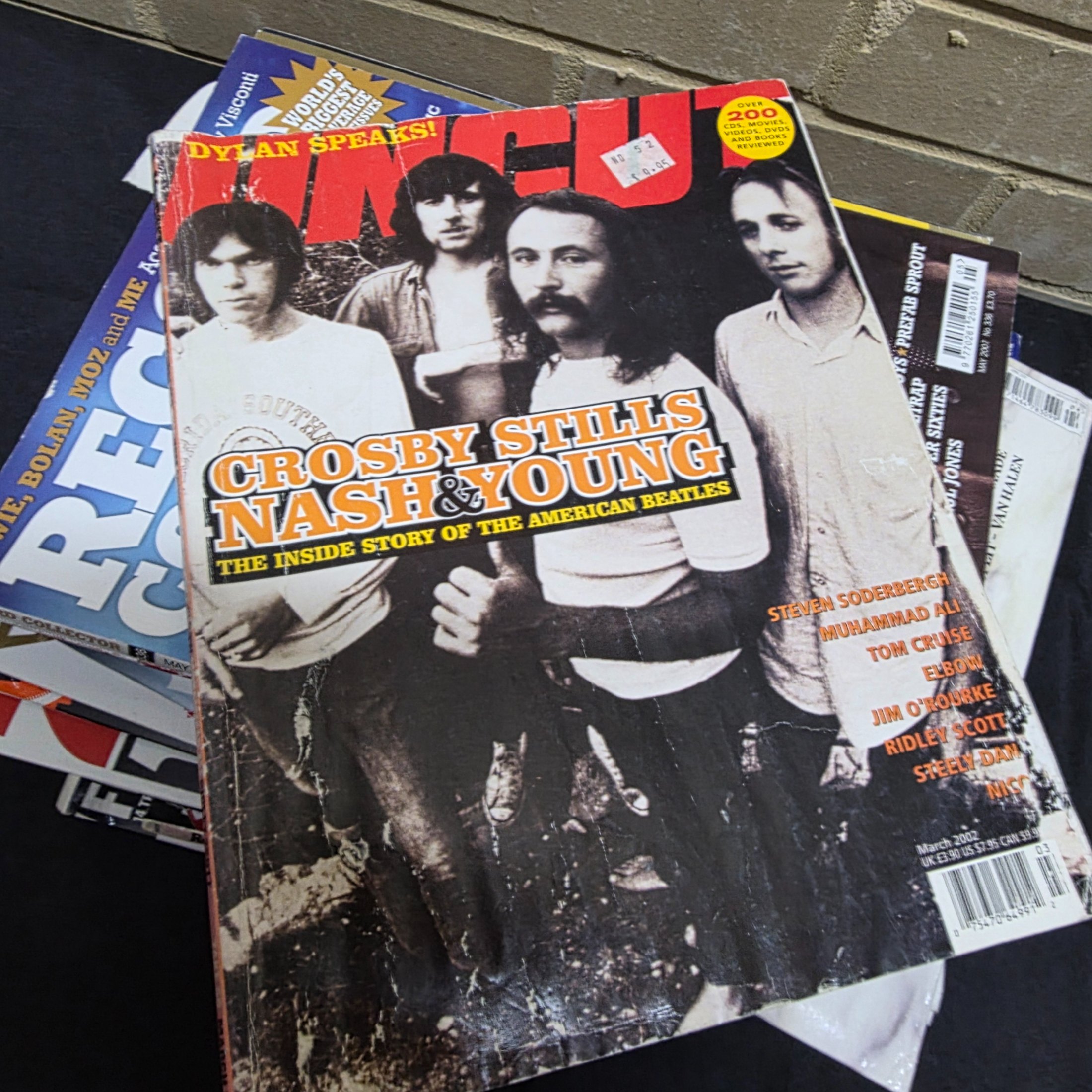Lot of Vintage Music Magazines - Uncut, Rolling Stone, Record Collector, Mojo, Classic Rock — Lot 164, photograph 3