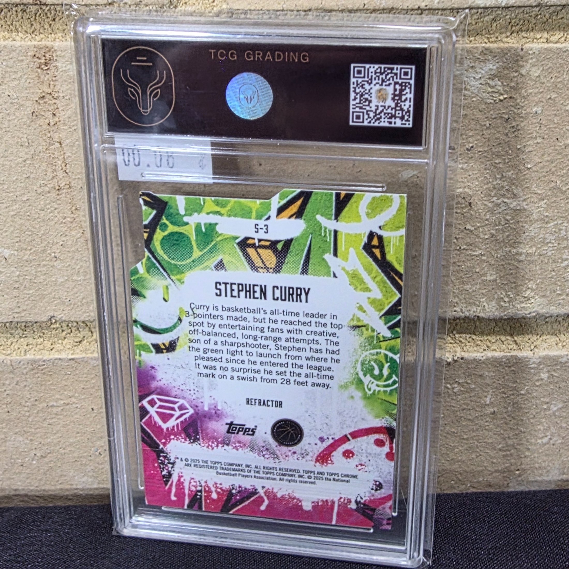A professionally graded 2025 Topps Finest NBA Stephen Curry 'Show Stoppers' trading card, graded 8.5 NM-MT+ by TCG Grading. - View 4