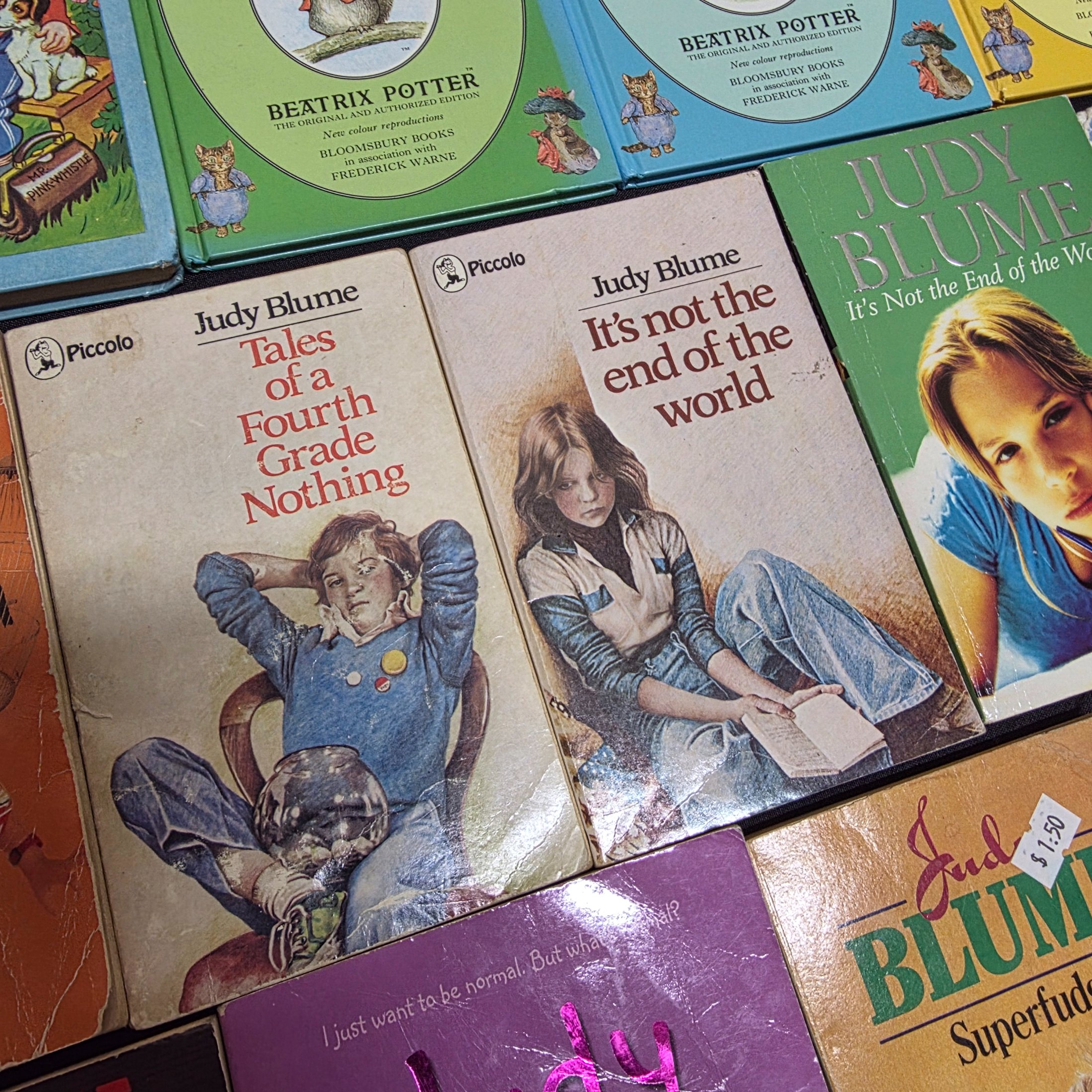 Lot of Assorted Children's and Young Adult Books — Lot 039, photograph 7