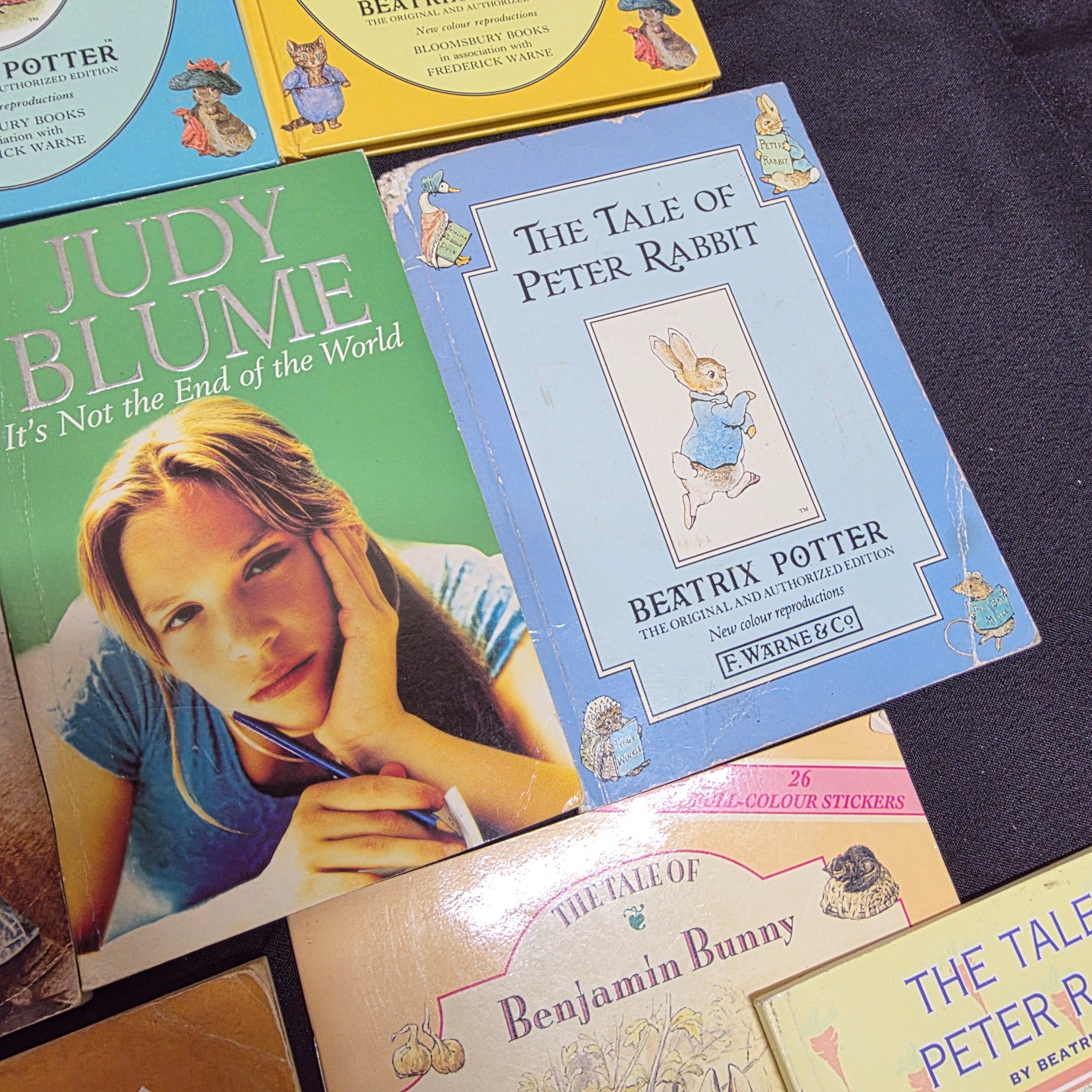 Lot of Assorted Children's and Young Adult Books — Lot 039, photograph 8