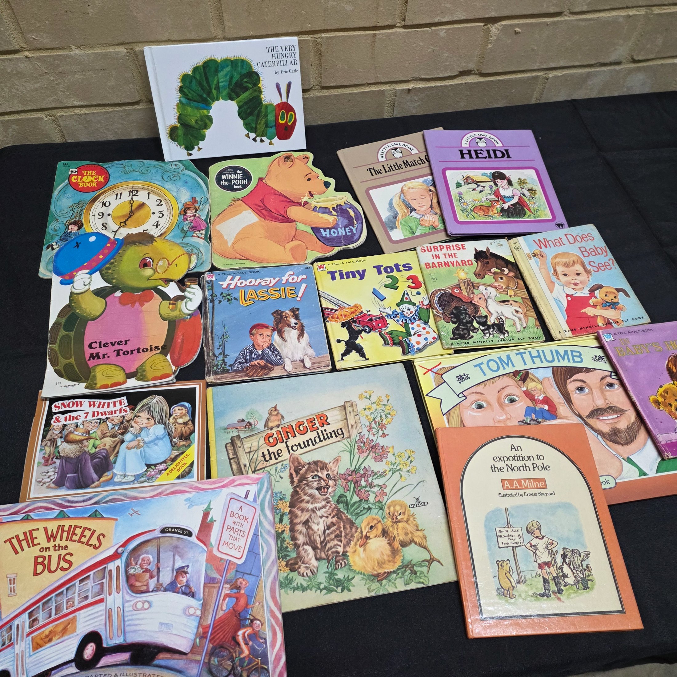 Lot of Vintage Children's Books featuring Winnie the Pooh and A.A. Milne — Lot 050, photograph 1