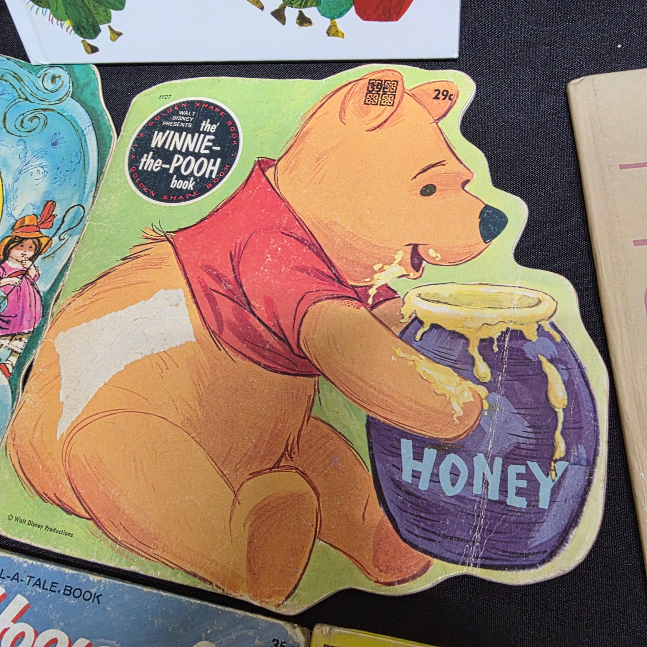 Lot of Vintage Children's Books featuring Winnie the Pooh and A.A. Milne — Lot 050, photograph 3
