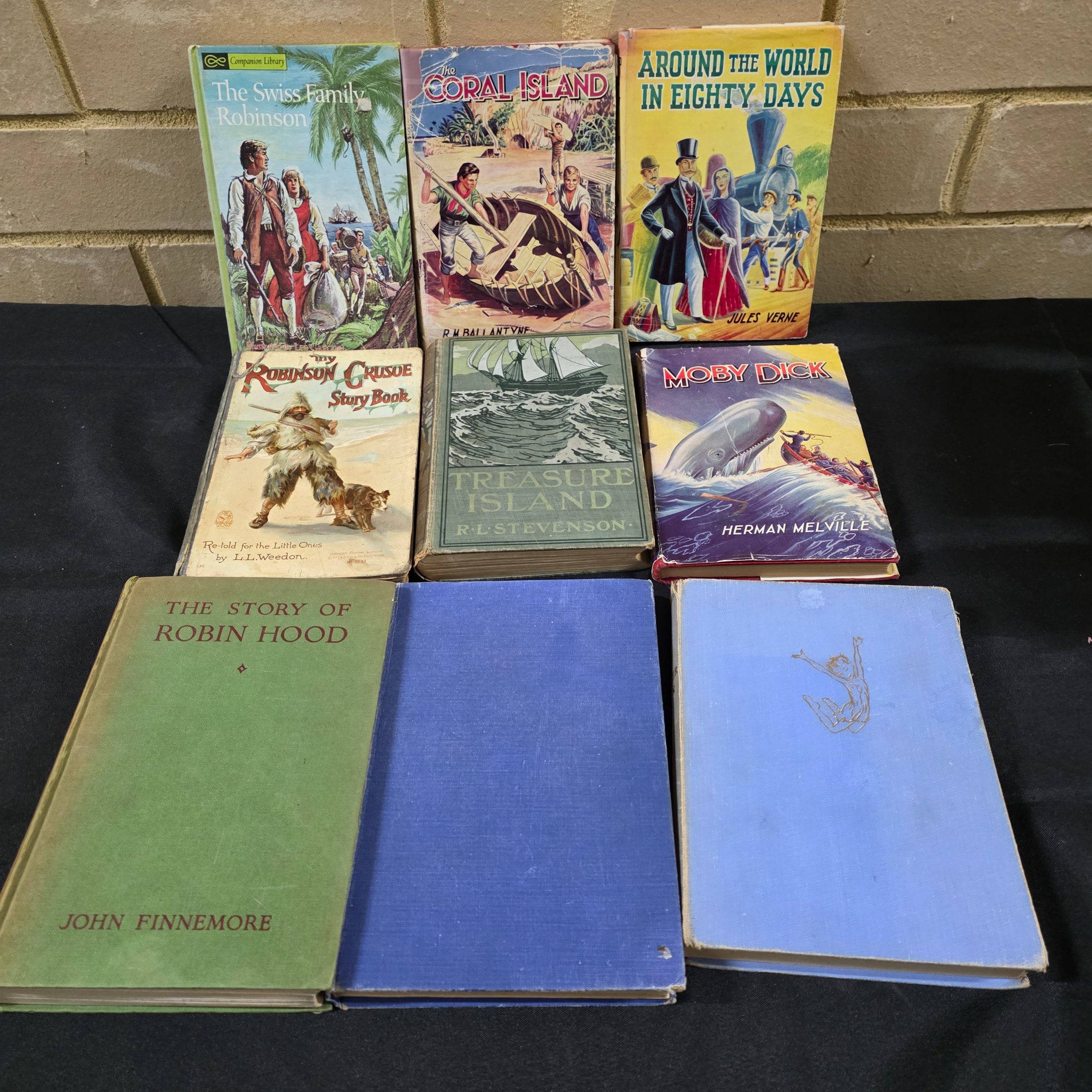 Collection of 9 Vintage Children's Adventure Books — Lot 123, photograph 1